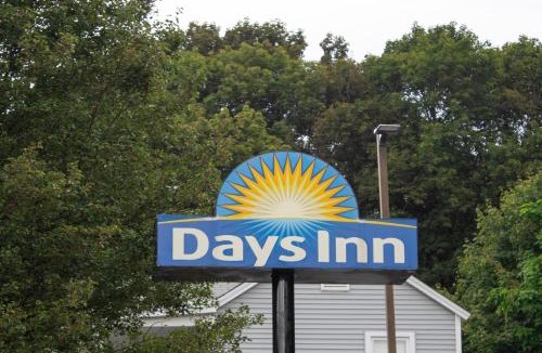 Torrington Hotel | Days Inn by Wyndham Torrington