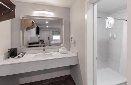 Aransas Pass Hotel | Days Inn by Wyndham Aransas Pass