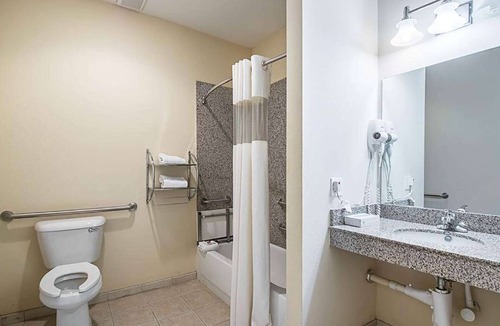 Copperas Cove Hotel | Days Inn by Wyndham Copperas Cove