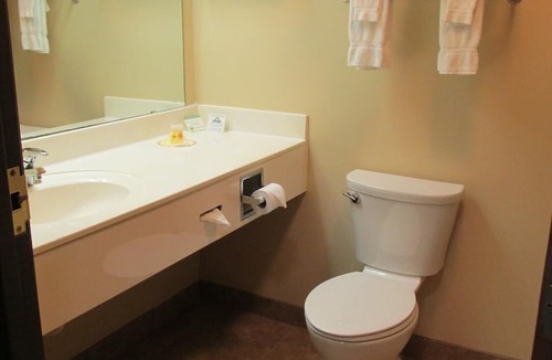 Jefferson City Hotel | Days Inn by Wyndham Jefferson City