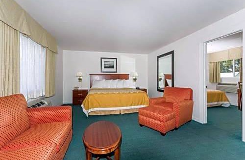 Kimball Hotel | Days Inn by Wyndham Kimball