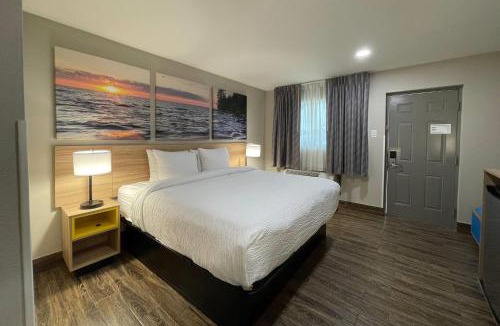Sulphur Springs Hotel | Days Inn by Wyndham Sulphur Springs