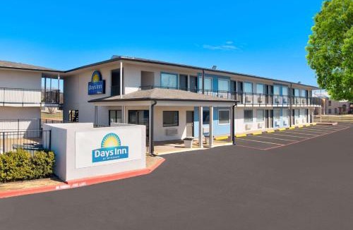 Wichita Falls Hotel | Days Inn by Wyndham Wichita Falls