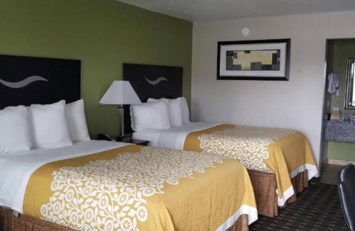 West Memphis Hotel | Days Inn by Wyndham West Memphis