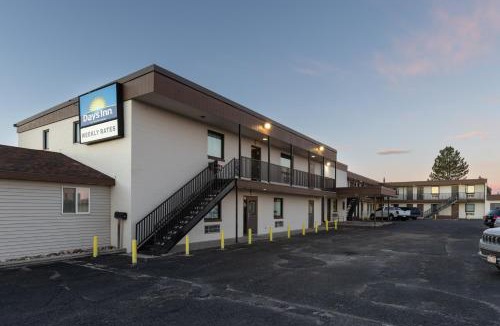 Wheatland Hotel | Days Inn by Wyndham Wheatland
