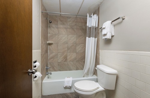 Wheatland Hotel | Days Inn by Wyndham Wheatland