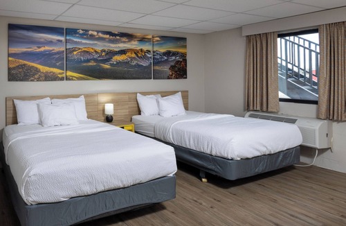 Wheatland Hotel | Days Inn by Wyndham Wheatland