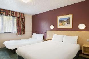 Ridgeway Hotel | Days Inn Hotel Sheffield South