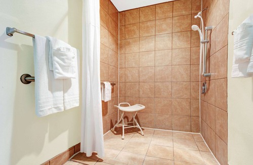 Westside Hotel | Days Inn & Suites by Wyndham Albuquerque West