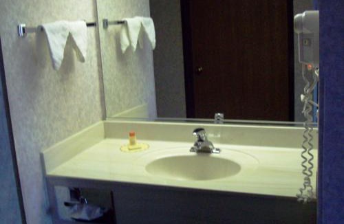 Lordsburg Hotel | Days Inn & Suites by Wyndham Lordsburg