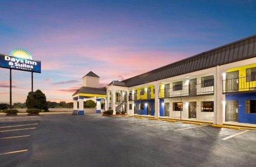 Vicksburg Hotel | Days Inn & Suites by Wyndham Vicksburg
