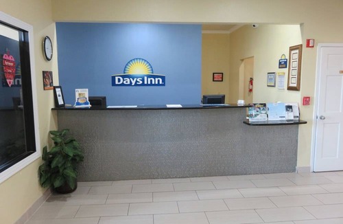 West San Antonio Hotel | Days Inn by Wyndham San Antonio Northwest/Seaworld