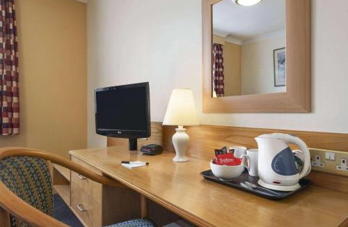 Weston Hotel | Days Inn Watford Gap