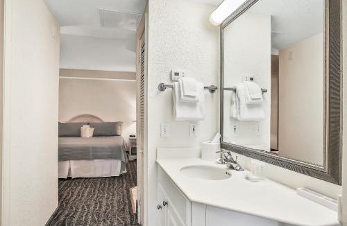 Ortona Park House | Daytona Beach Resort 533- Oceanfront Oasis