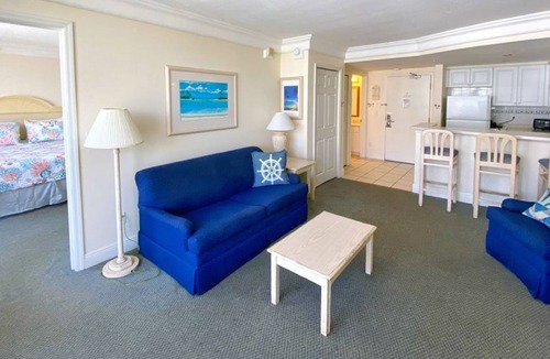 Ortona Park Apartment | Daytona Beach Studios