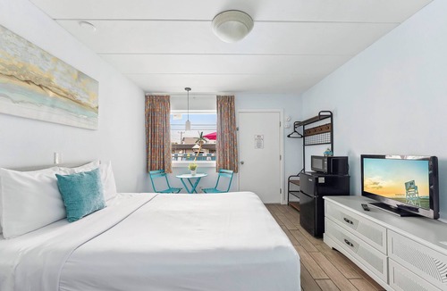 Wildwood Hotel | Daytona Inn and Suites - Single Queen