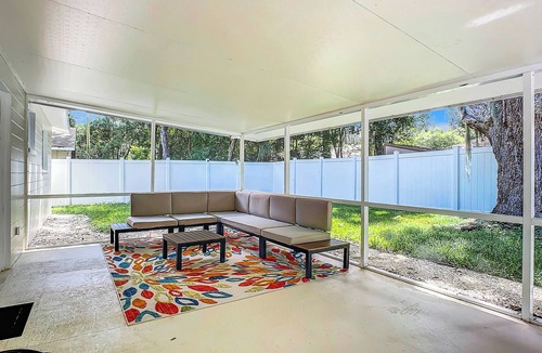 Holly Hill House | Daytona's Perfect 10