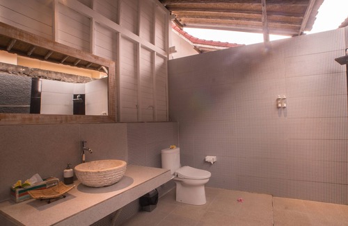 Mushroom Bay House | Dayung Villas By Reccoma