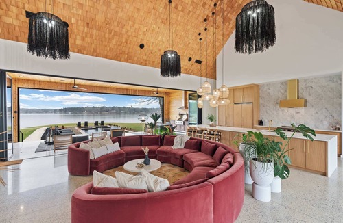 Eatonton House | Dazzling Design Meets Spectacular Views