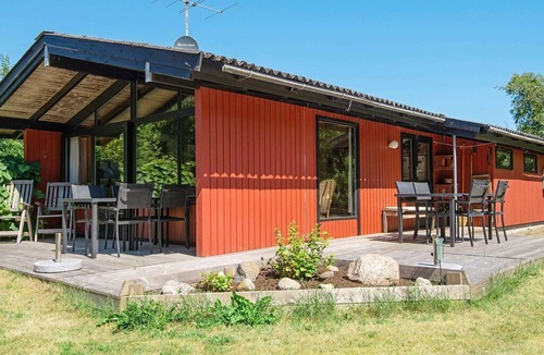 Fjellerup House | Dazzling Holiday Home in Glesborg with Terrace