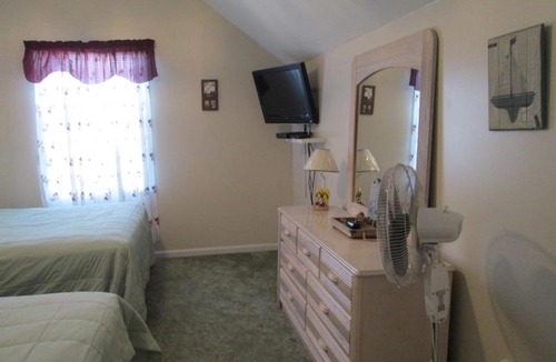 Diamond Beach House | DB216 East Memphis Avenue