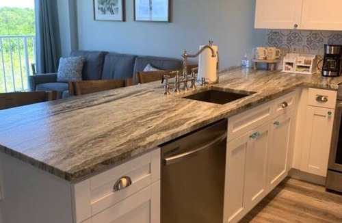 Tavernier Condo | Dbl Master |Oceanview |Jacuzzi |Beach |Marina |BBQ