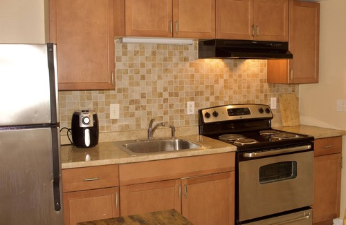 Cardozo Apartment | DC Dwtn Apt. w/Modern Interior