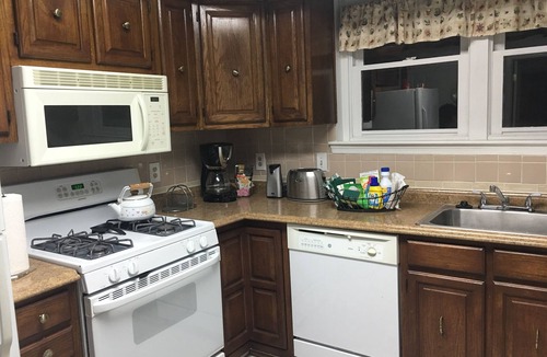 Fort Lincoln House | DC Gem- A charming hidden oasis