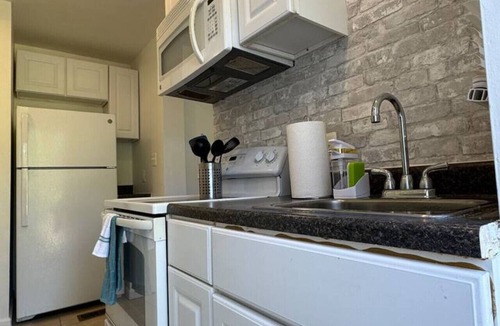 Groveton House | DC Suburb Home w/Parking | Near Metro & DC