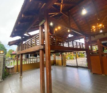 Parit Raja House | Dchokro Homestay Parit Raja UTHM