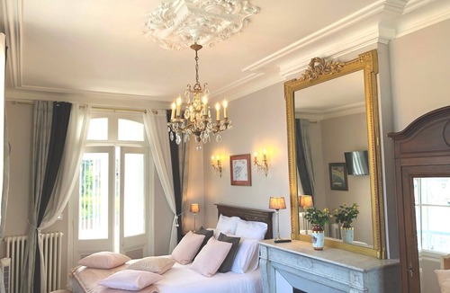 Arromanches-les-Bains Bed & Breakfast | DDAY Aviators Le Manoir