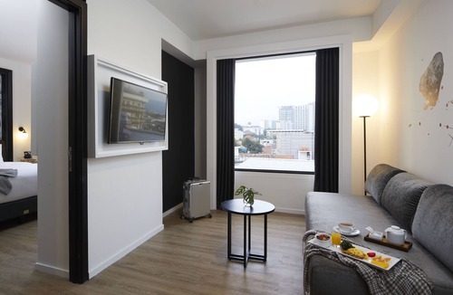 Braga Hotel | de Braga, ARTOTEL Curated