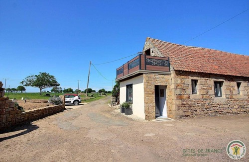 Ploumilliau House | De Kergomar - Ploumilliau