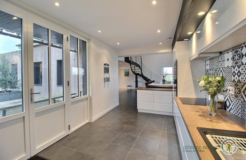 Henanbihen House | De L' EFFET - HENANBIHEN