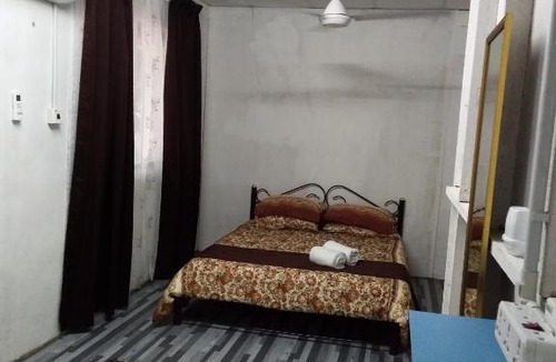 Taman Nyior Setali House | De La Homestay