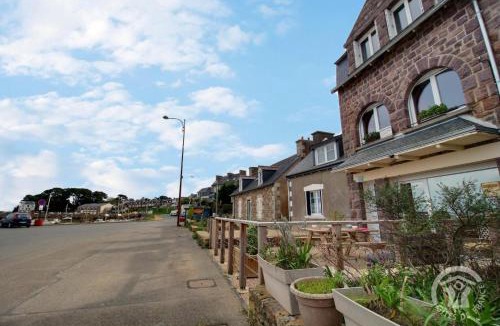 Loguivy House | De la jetee