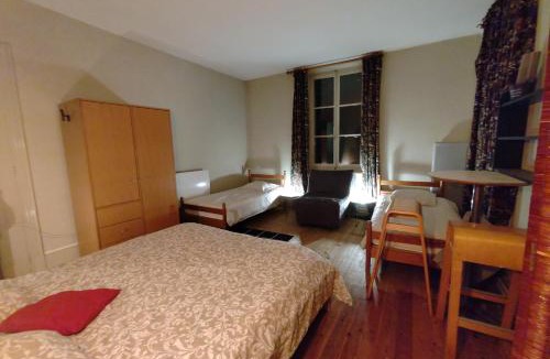Voreppe Apartment | De la Maison Restau' à la Chambre en particulier