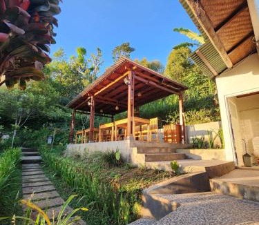 Gobleg House | De La Sierra