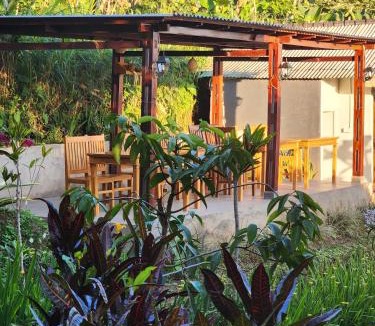 Gobleg House | De La Sierra