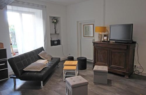 Saint-Just-le-Martel House | De pelage