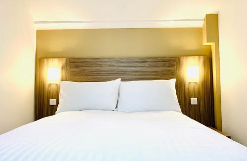 Redditch Hotel | De Regency Style Hotel