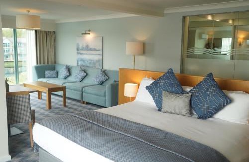 South Cerney Hotel | De Vere Cotswold Water Park