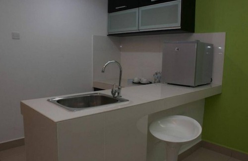 Wakaf Che Yeh Hotel | De' Viana Hotel & Apartment