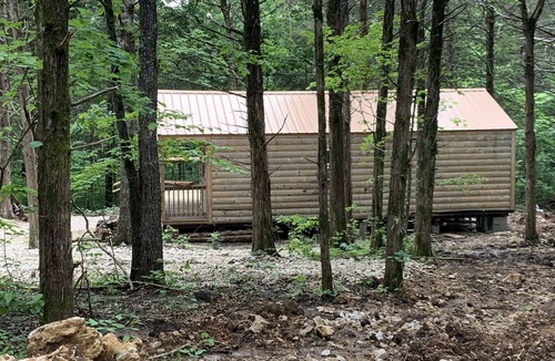 Eminence Cabin | Deadwood Acres cabin #1