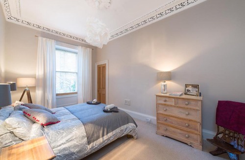 Stockbridge Apartment | Dean Terrace Apartment