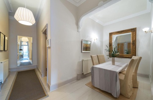 Stockbridge Apartment | Dean Terrace Apartment