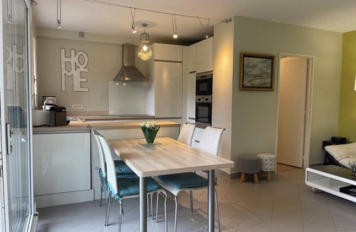 Deauville City Centre Apartment | DEAUVILLE, APPART AVEC JARDIN clos et équipé, 5 min DE LA MER, 5 Min des GOLF