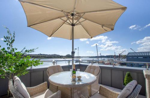 Martlesham Heath Apartment | Deben View