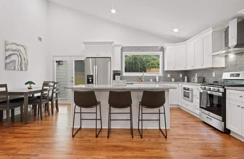 Candler-McAfee Apartment | Decatur Delight
