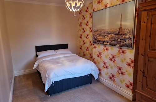 Stanley House | Decent rooms in Wakefield
